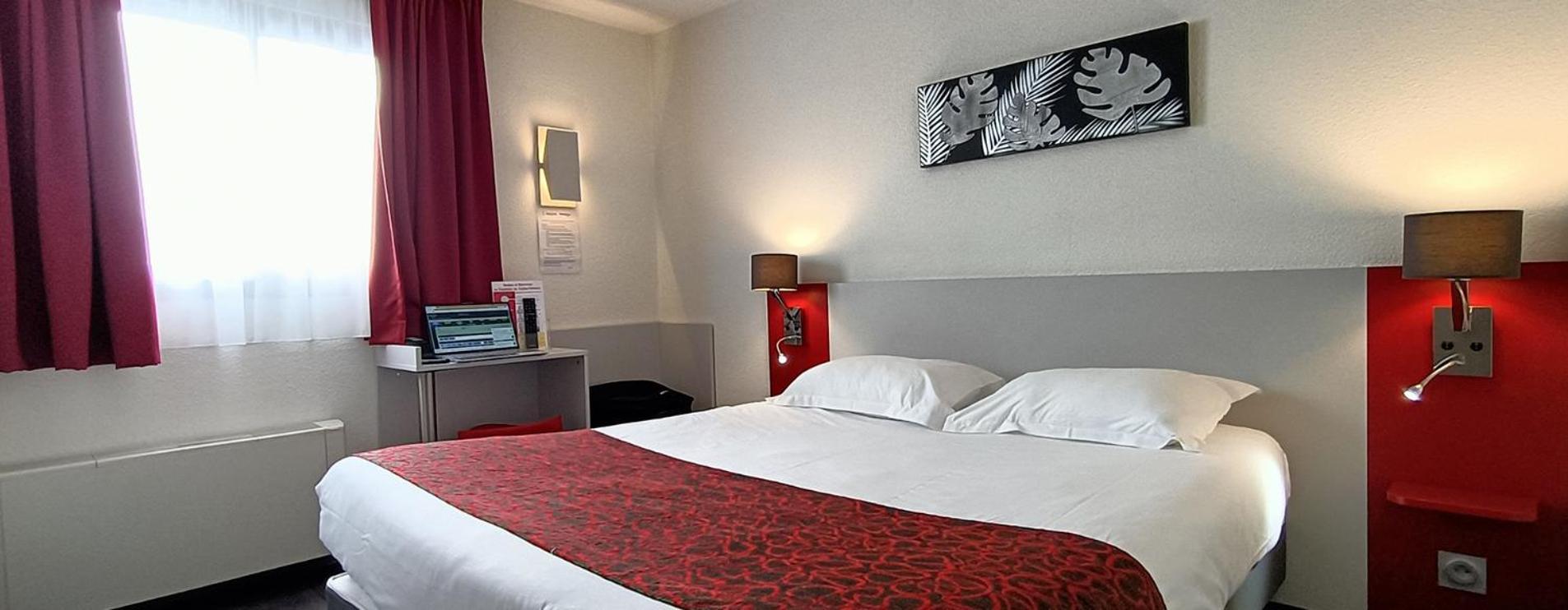 Fasthotel Tarbes-Séméac Exterior foto