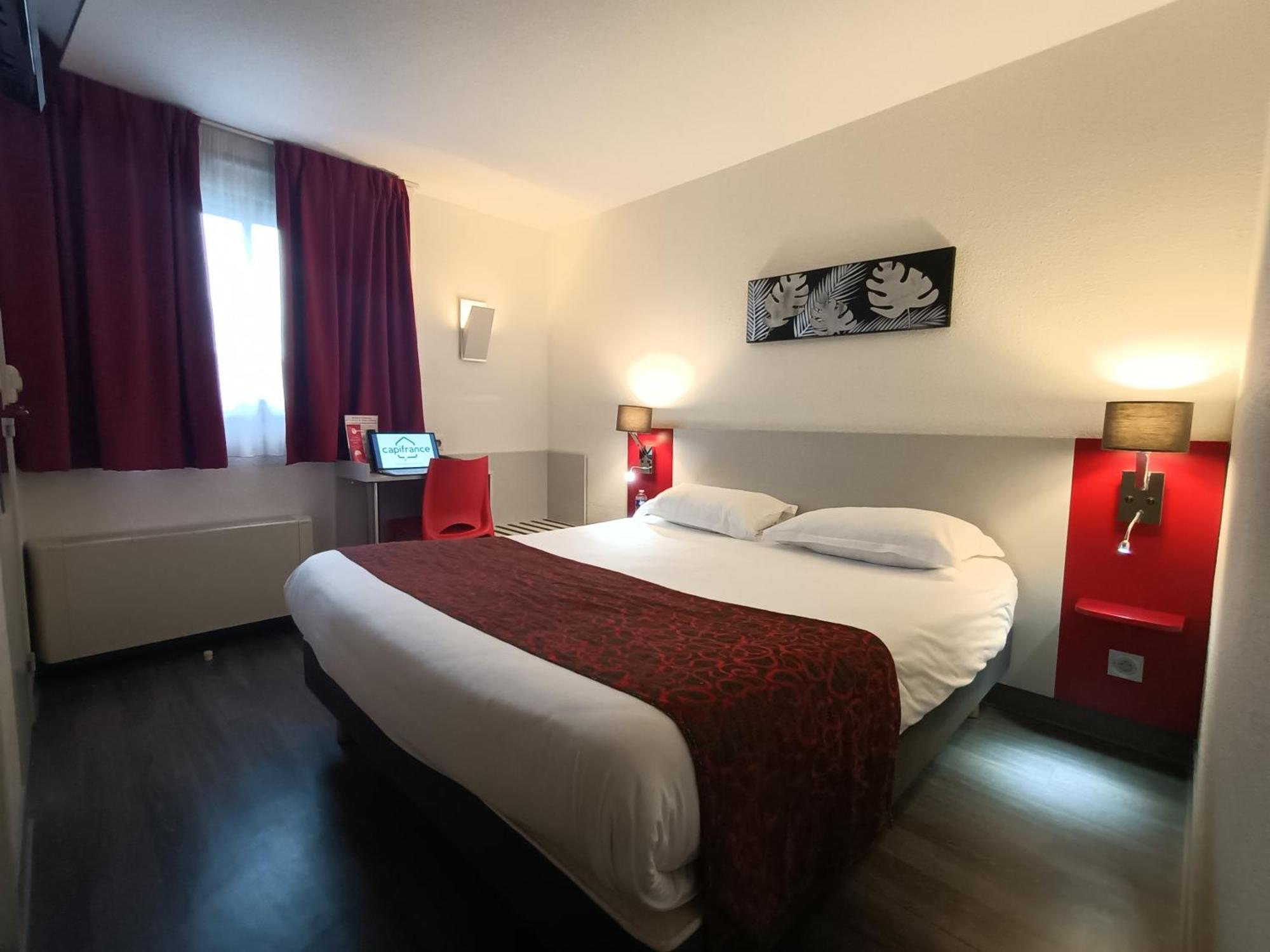Fasthotel Tarbes-Séméac Exterior foto